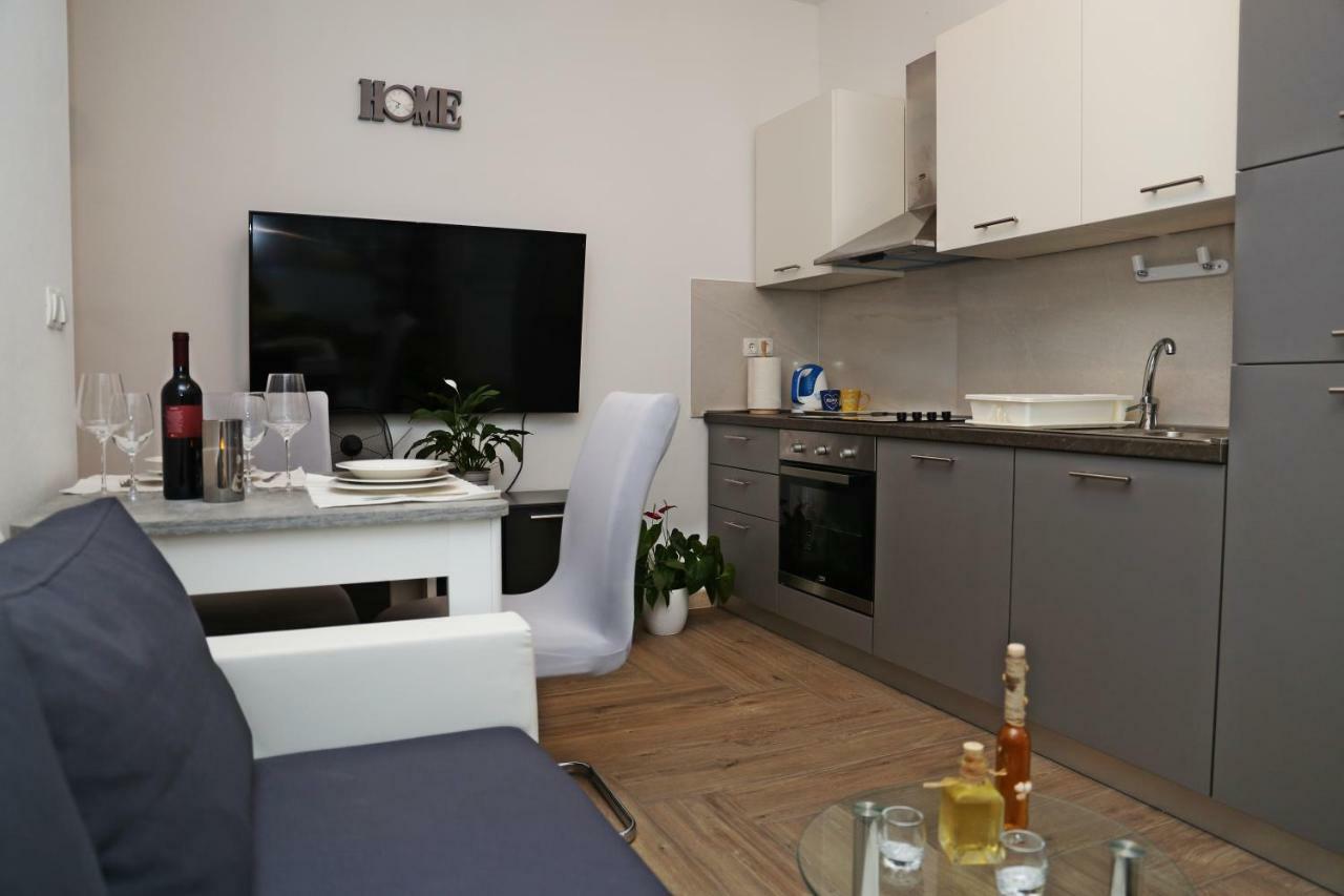 Apartment R&M Лумбарда Екстер'єр фото