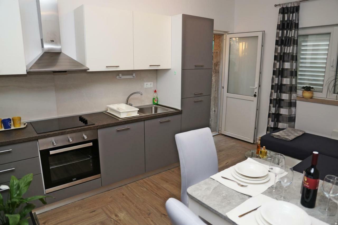 Apartment R&M Лумбарда Екстер'єр фото